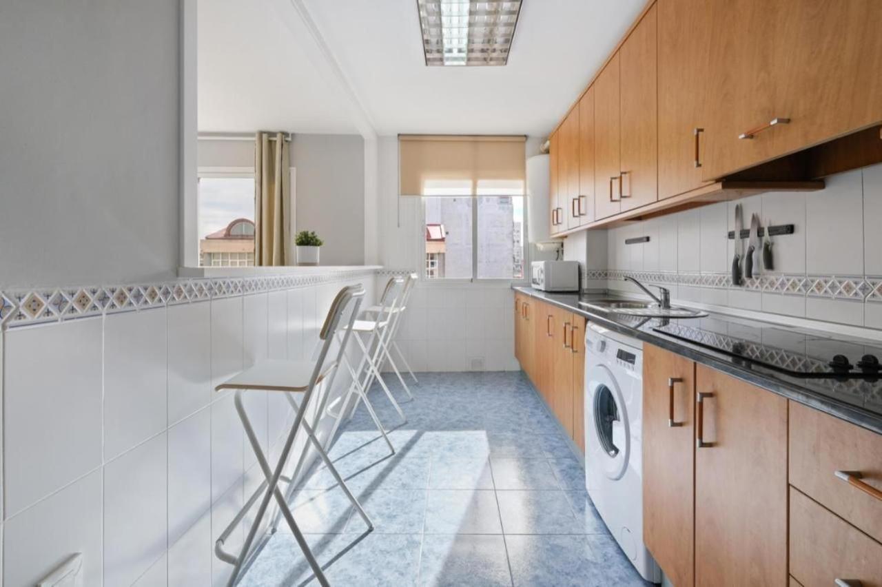 Apartamento En Calle Cuarteles De Dos Habitaciones مالقة المظهر الخارجي الصورة
